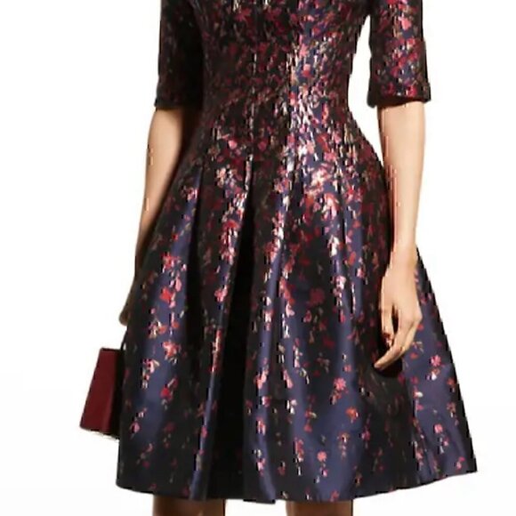 Teri Jon Blue Jacquard Floral Print Box Pleat Fit n Flair  Size4   Navy Multi - Picture 4 of 12